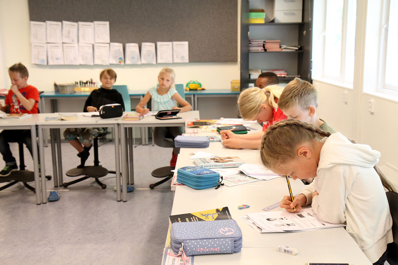 Elever i klasserom